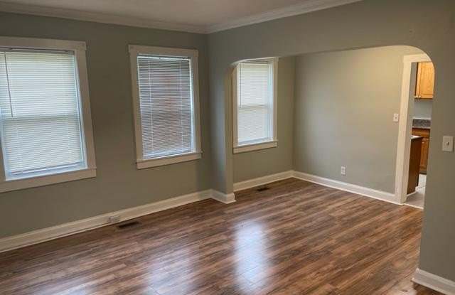 3230 MILLER AVENUE photos photos