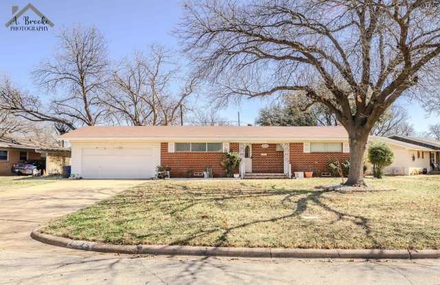 2725 DEVON ROAD photos photos