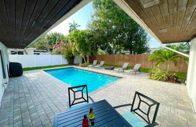 3251 SW 23RD Court, Fort Lauderdale, FL 33312 - 4329 Gallery 1