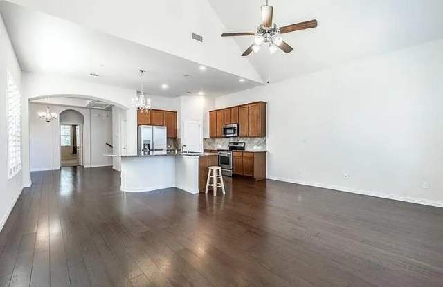 8760 Iron Horse Drive Gallery 3