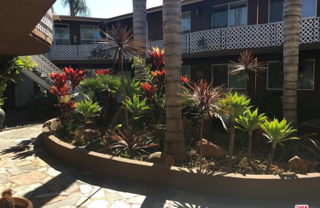 3061 South ROBERTSON - 3061 S Robertson Blvd, Los Angeles, CA 90034