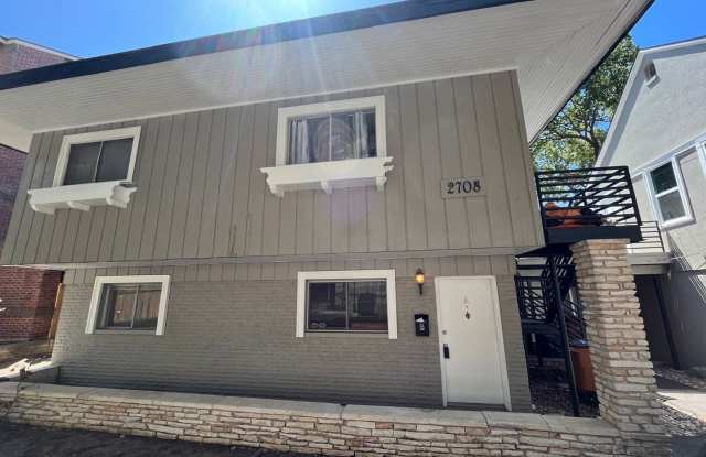 UT PRE-LEASE: 2/1 West Campus fourplex unit. Gallery 1