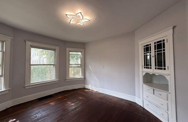 184 Fairview Street unit: 1 photos photos 184 Fairview Street unit: 1 photos photos