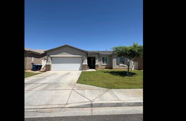 4 bedrooms / 2-bathroom House Available for Rent - Make this your Home!! photos photos