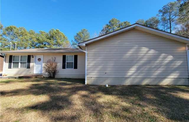 9169 Bent Pine Court NE - 9169 Bent Pine Court Northeast, Covington, GA 30014