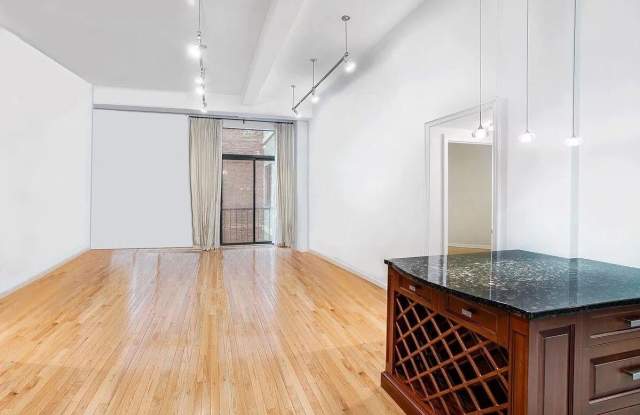 254 PARK Avenue S Gallery 2