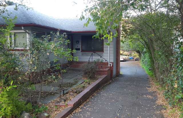 PRIVATE STUDIO RETREAT IN THE HEART OF DOWNTOWN HAYWARD!!! photos photos