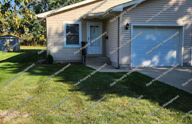 317 Roosevelt Street - 317 Roosevelt St, Chesterton, IN 46304