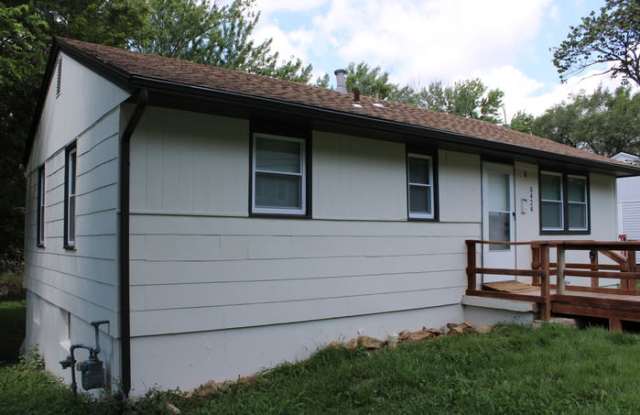 5424 Indiana Avenue photos photos
