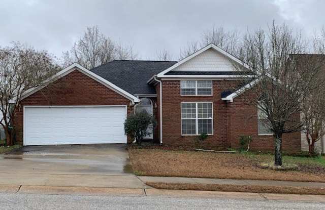 Cozy 3 Bed 2 Bath House! Available Fall 2025! photos photos
