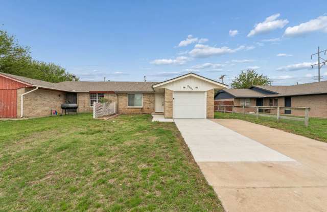 2905 SW 82nd St photos photos