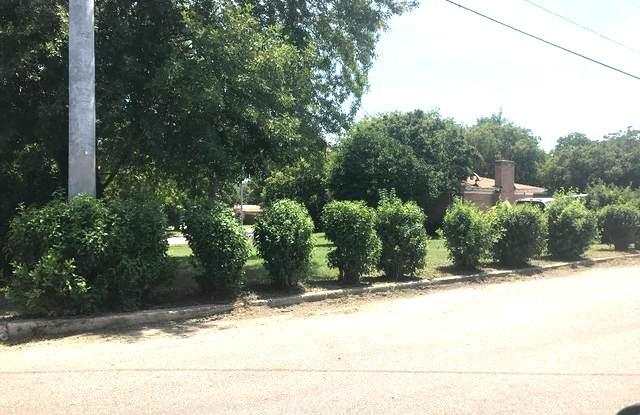 219 HOPE DR Gallery 4