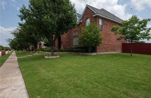 963 Terracotta Drive Gallery 2