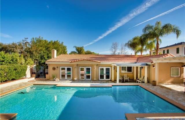4281 Aleman Drive Gallery 2