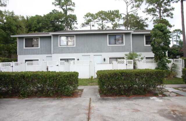 1143 Goldenrod Road photos photos