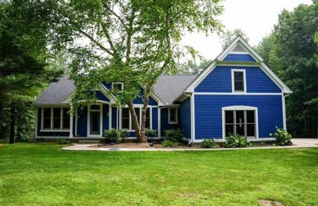 1355 W Buell Road photos photos