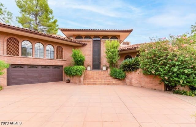 8031 N 54TH Street - 8031 North 54th Street, Paradise Valley, AZ 85253