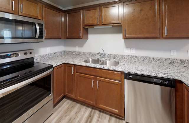Condo Style Lower 2 Bedroom 2 Bathroom Apartment is Available Gallery 3