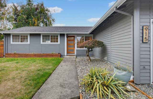 Des Moines 3 Bedroom, 1.5 bath Rambler Gallery 1