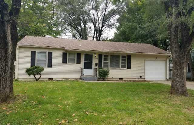 9104 Richards Dr - 9104 Richards Dr, Raytown, MO 64133