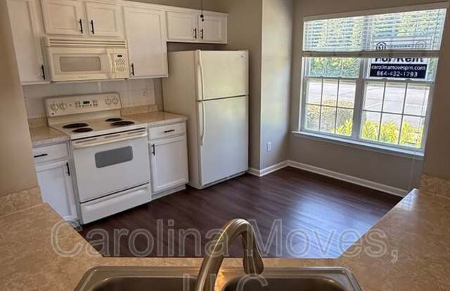 733 Rock Hill Court Gallery 4