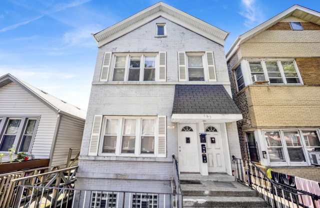 465 W 27th Street photos photos
