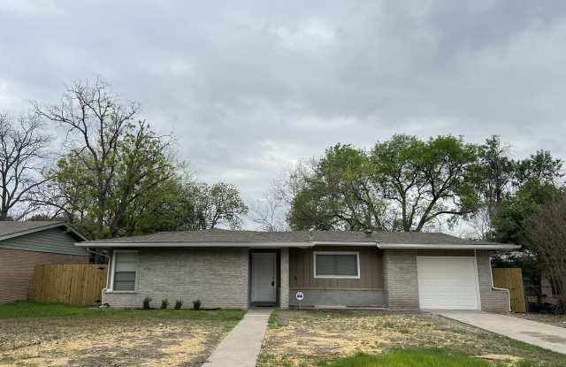 546 Artemis Dr photos photos