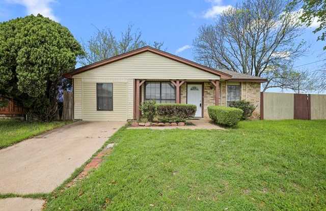 9501 Timberbluff Circle - 9501 Timberbluff Circle, Dallas, TX 75249