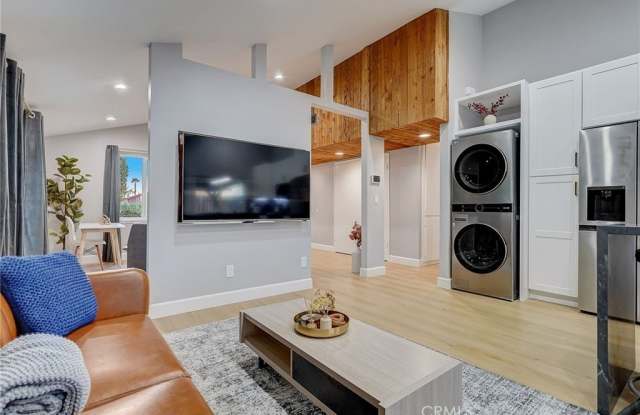 5030 Kensington Way photos photos
