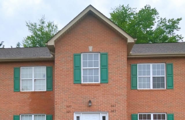 1625 Maple View Way - 1625 Maple View Way, Knoxville, TN 37918