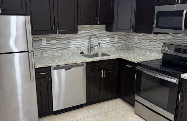 1436 HOLLY HEIGHTS DRUnit 1 photos photos