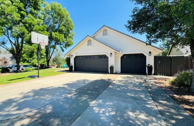 BEAUTIFUL 5 BED/3 BATH HOME IN THE HIDDEN HILLS SUBDIVISION photos photos BEAUTIFUL 5 BED/3 BATH HOME IN THE HIDDEN HILLS SUBDIVISION photos photos