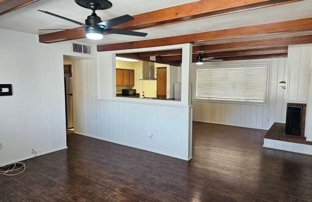 15 W Geneva Dr Gallery 3