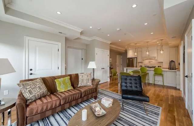 43 L St. photos photos