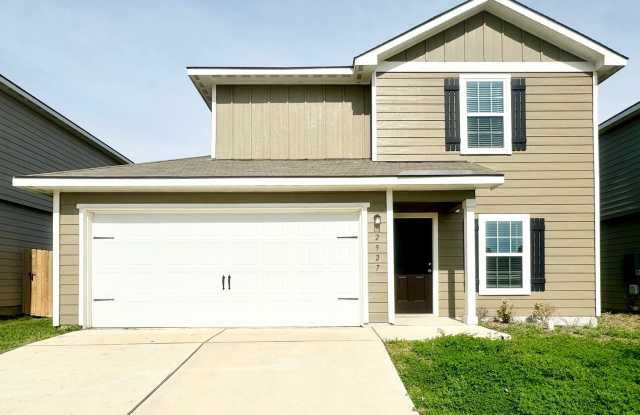 Gorgeous 3 bedroom | 2.5 bath home in great location! Minutes to Randolph AFB and Ft Sam/BAMC Gallery 1