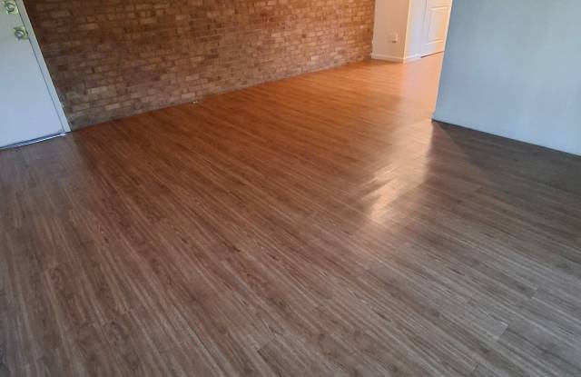 4047 Reading Rd Gallery 3