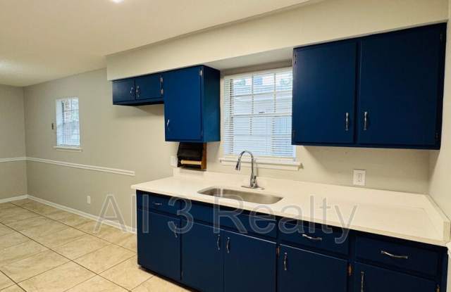 1619 Yancey Ave photos photos