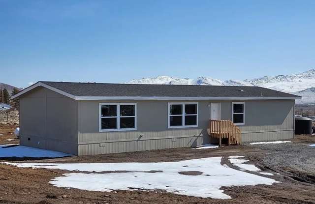 Spacious 3-Bedroom Home on 1.35 Acres with Valley Views – Dayton, NV photos photos