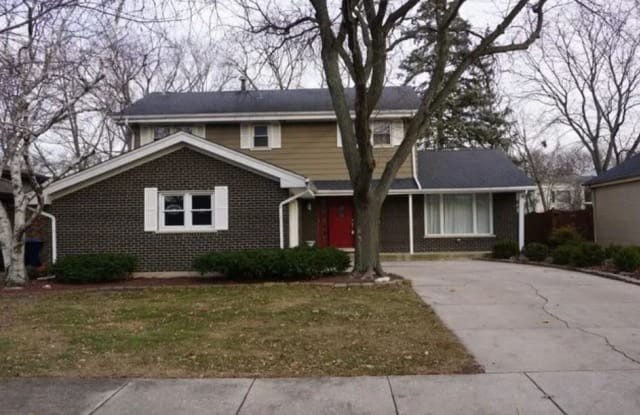 835 Maple Road - 835 Maple Road, Flossmoor, IL 60422