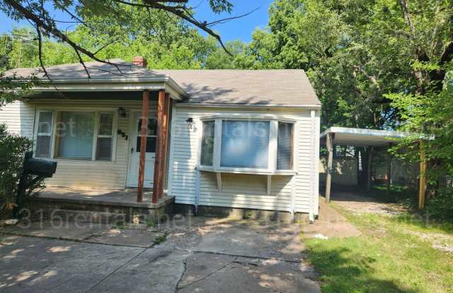 $975- 3 bedroom / 1 bathroom - Single Family Home photos photos