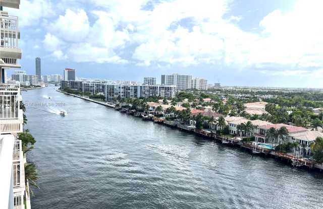 1600 S Ocean Dr photos photos