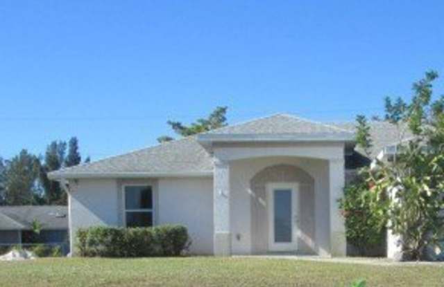 3018 SW 10th Avenue photos photos