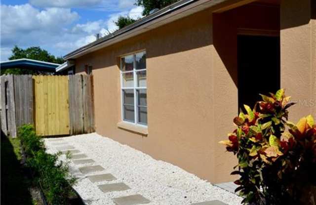3633 FREMANTLE DRIVE Gallery 4