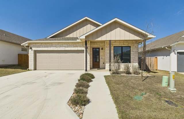 704 Cirrus Lane - 704 Cirrus Lane, Gillespie County, TX 78624