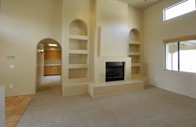 255 E Morning Sun Ct Gallery 4