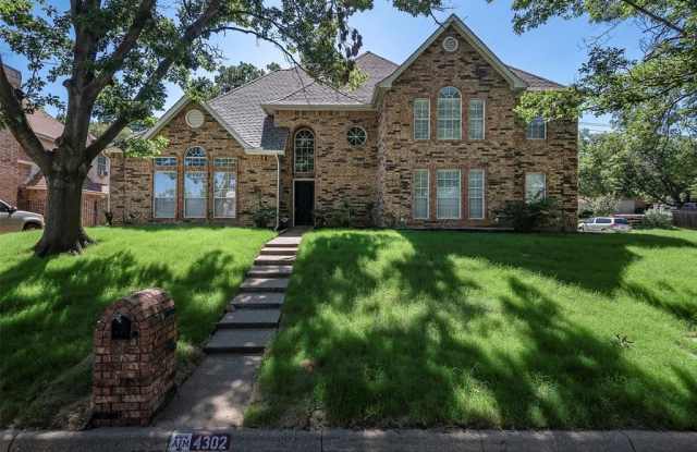 4302 Murwick Drive Gallery 2