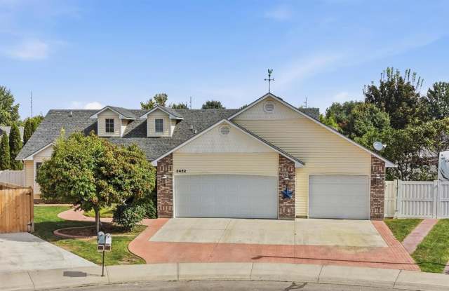 3 bedroom in Meridian Gallery 1