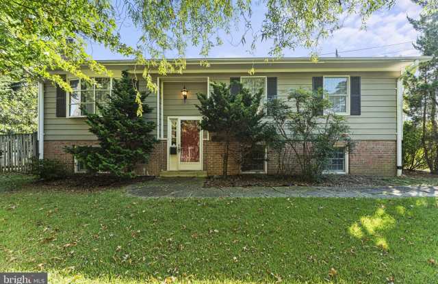 2205 S GRANT STREET - 2205 South Grant Street, Arlington, VA 22202