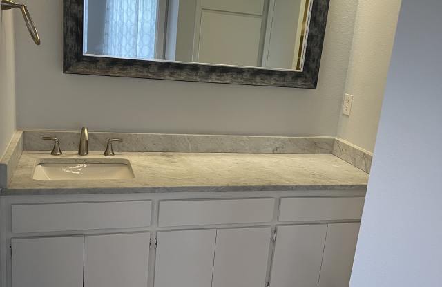 8834 Sandcastle Court Gallery 2