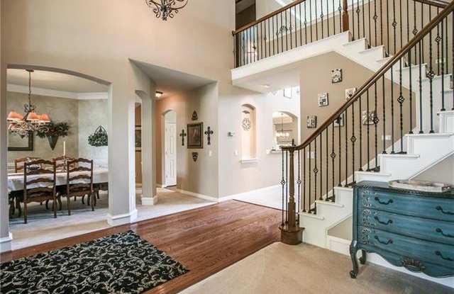3100 Kimble Drive Gallery 3